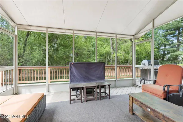 166 Oakland Mills Road, Manalapan, NJ 07726