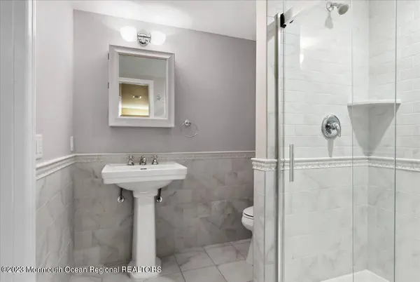 3 Wildwood Way, Freehold, NJ 07728