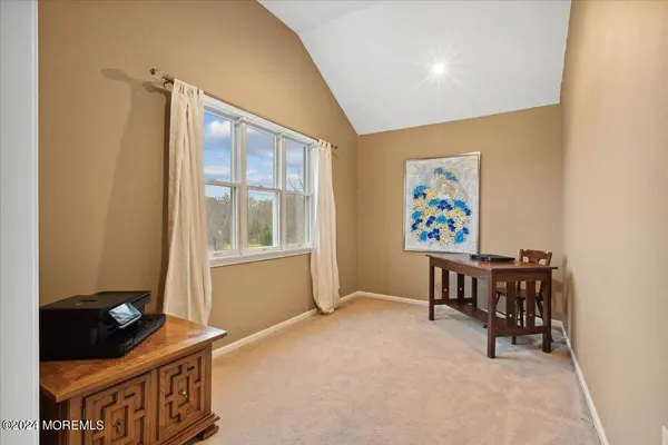 40 Leiden Road, Freehold, NJ 07728