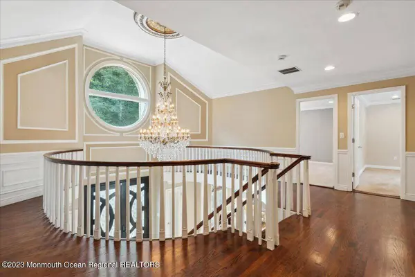 4 Beaver Hill Road, Morganville, NJ 07751