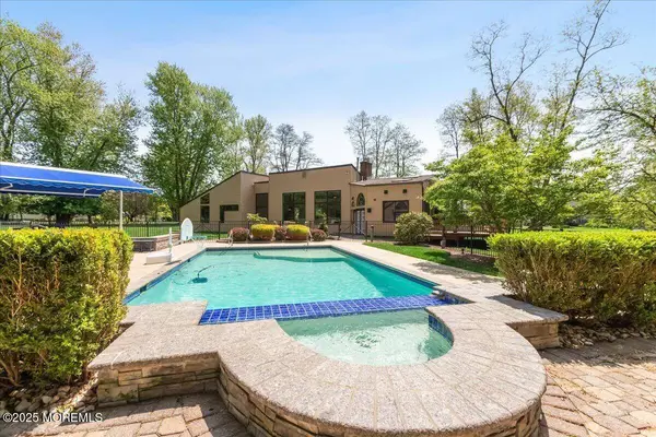 166 Oakland Mills Road, Manalapan, NJ 07726