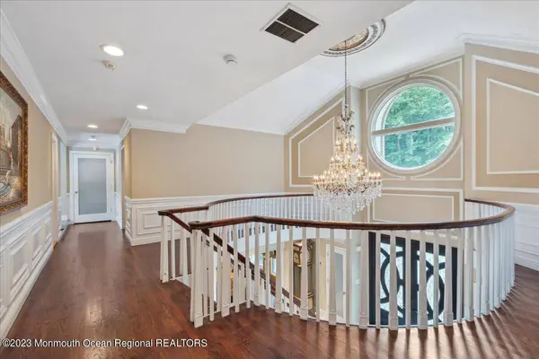 4 Beaver Hill Road, Morganville, NJ 07751