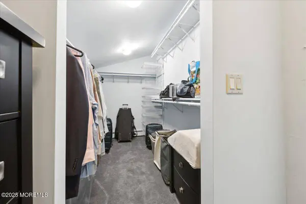 166 Oakland Mills Road, Manalapan, NJ 07726