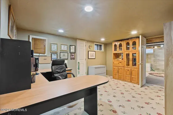 40 Leiden Road, Freehold, NJ 07728