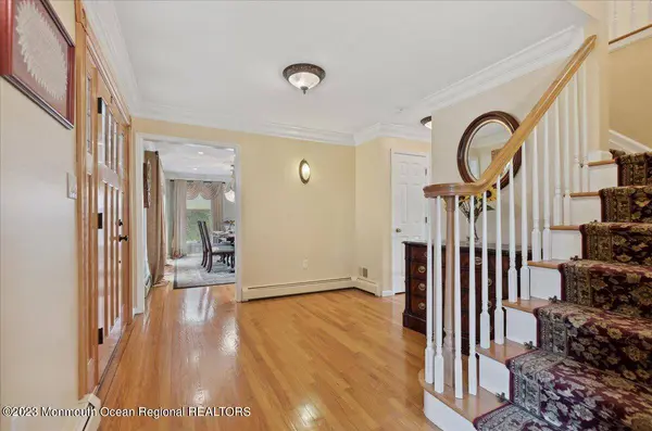 3 Wildwood Way, Freehold, NJ 07728