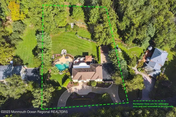 4 Beaver Hill Road, Morganville, NJ 07751
