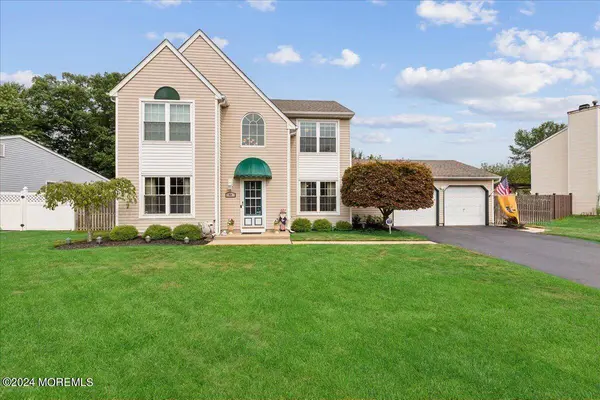 64 Sherrybrooke Drive, Howell, NJ 07731
