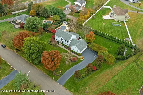 3 Wildwood Way, Freehold, NJ 07728