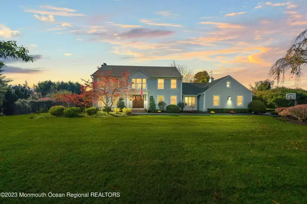 3 Wildwood Way, Freehold, NJ 07728