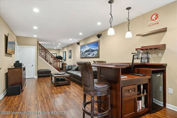 3 Wildwood Way, Freehold, NJ 07728