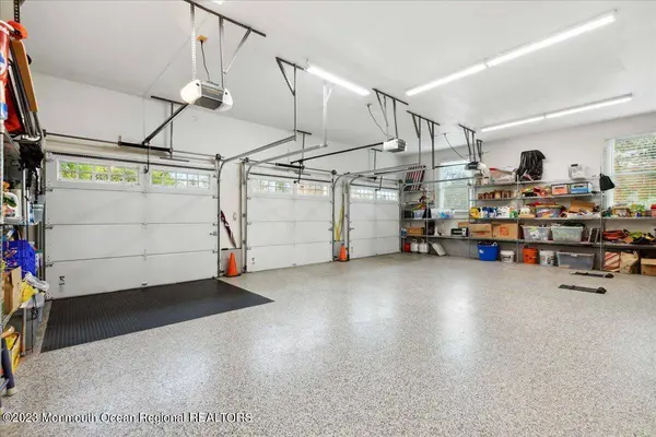 3 Wildwood Way, Freehold, NJ 07728