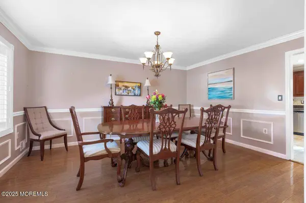 2 Palomino Way, Marlboro, NJ 07746