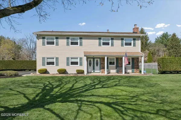 81 Kings Way, Freehold, NJ 07728