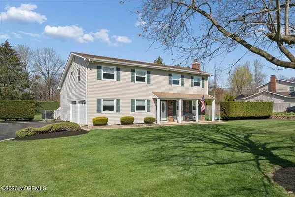 81 Kings Way, Freehold, NJ 07728