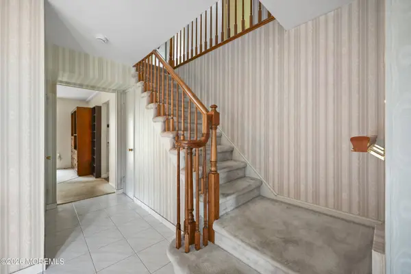 21 Forge Court, Freehold, NJ 07728
