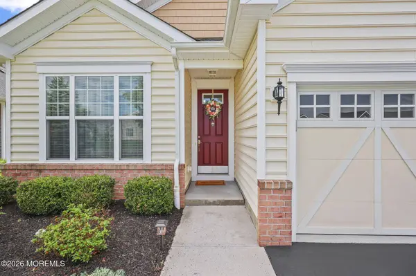 86 Harvest Ridge Road, Howell, NJ 07731
