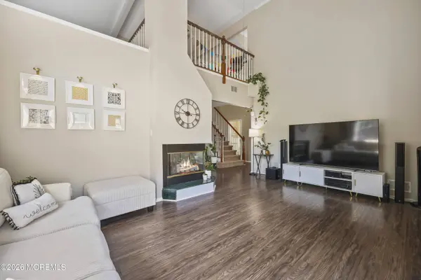 109 Kentucky Way, Freehold, NJ 07728