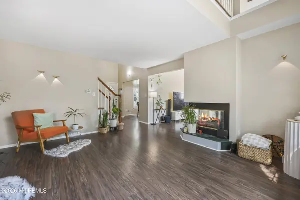 109 Kentucky Way, Freehold, NJ 07728