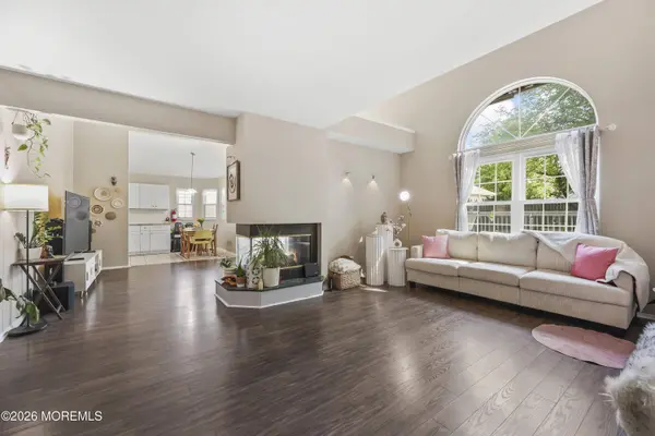 109 Kentucky Way, Freehold, NJ 07728