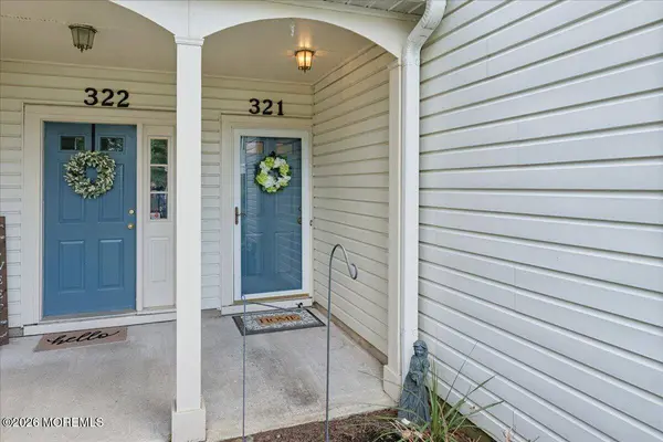 321 Tulip Lane, Freehold, NJ 07728