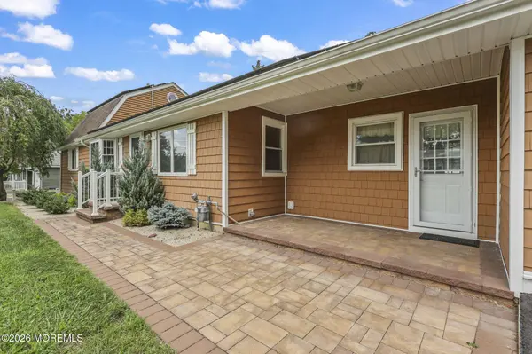 67 Crest Drive, Howell, NJ 07731