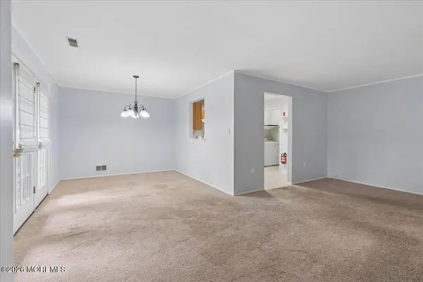 83 Pagoda Lane, Freehold, NJ 07728