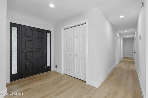105 Thompson Grove Road, Manalapan, NJ 07726