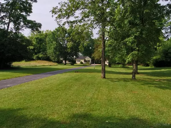 1601 W Concord Rd, Pierce Twp, OH 45102