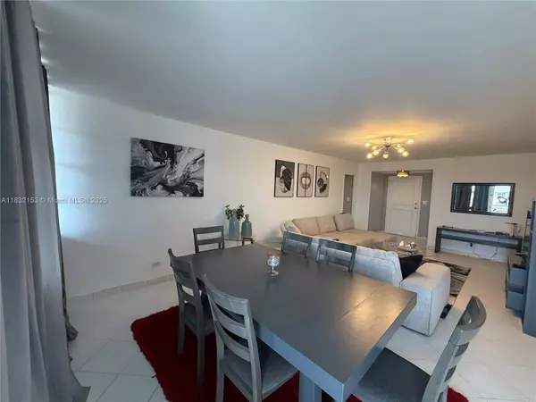 250 174th St #2307, Sunny Isles Beach, FL 33160