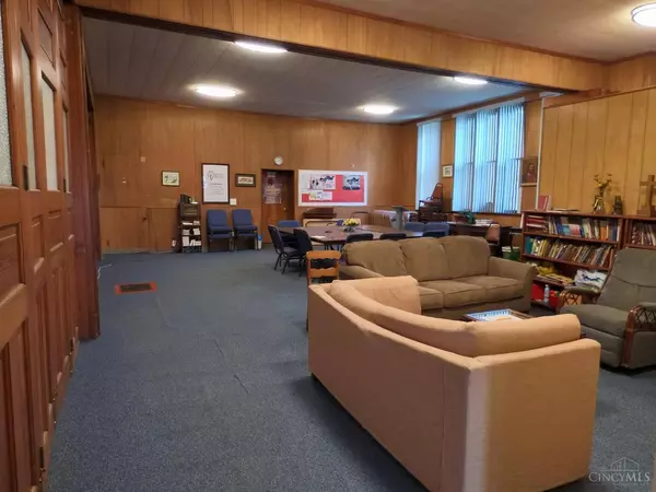 4808 Eastern Ave, Cincinnati, OH 45208