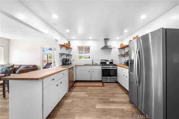 7590 Aster Ave, Yucca Valley, CA 92284