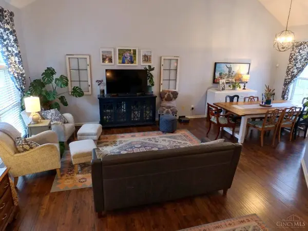 4588 Brittwood Ln, Union Twp, OH 45103