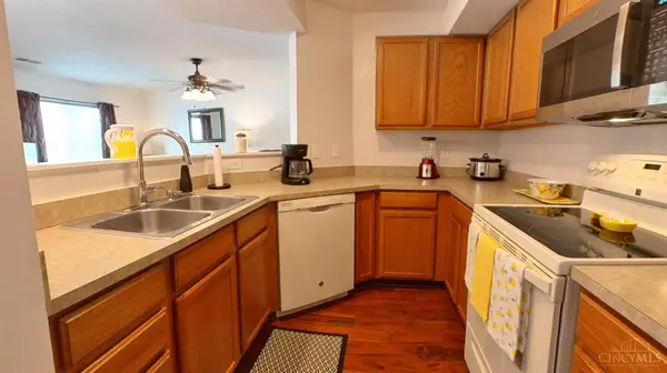 12 Ledgerwoods Dr, Batavia Twp, OH 45102