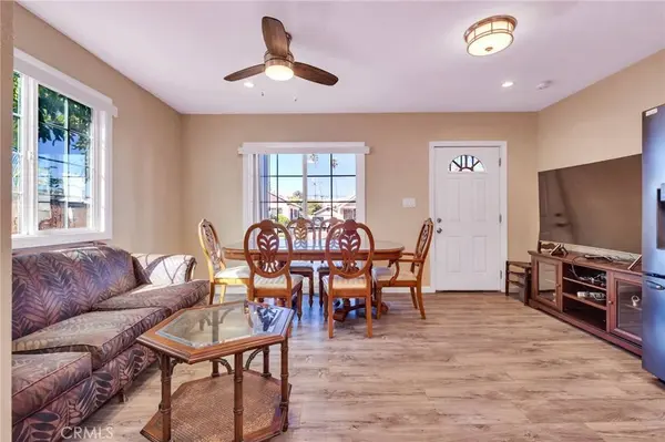 1972 Olive, Long Beach, CA 90806