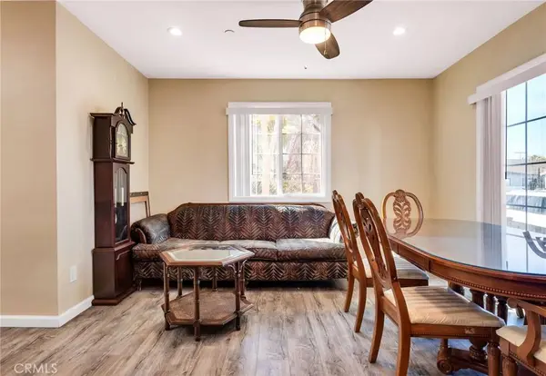 1972 Olive, Long Beach, CA 90806