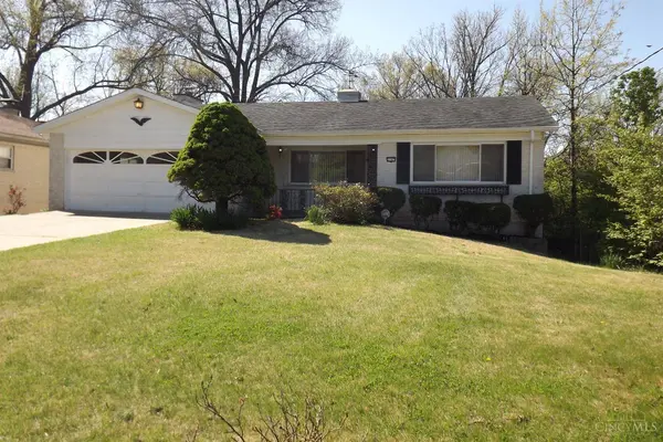 2987 Westbrook Dr, Cincinnati, OH 45238