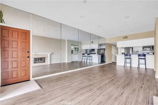 11620 Warner #621, Fountain Valley, CA 92708