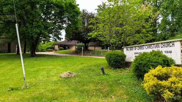 5629 Bridgetown Rd, Green Twp, OH 45248