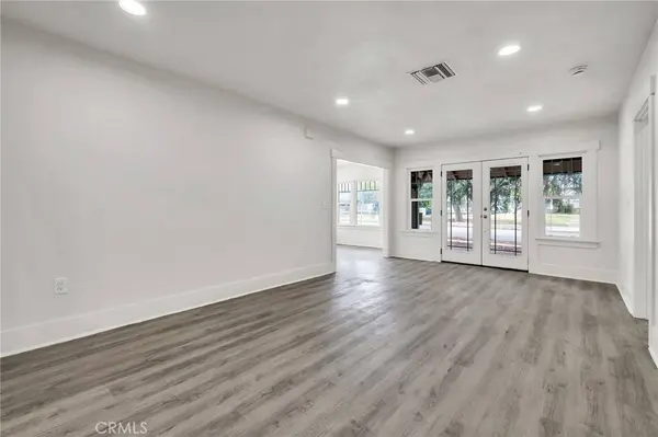 809 E Colton, Redlands, CA 92374