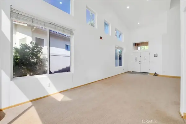 32195 Caminito Osuna, Temecula, CA 92592
