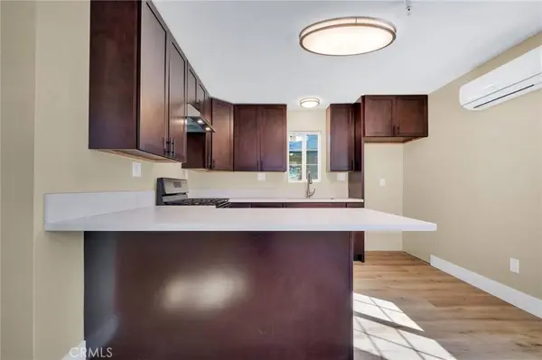 1976 Olive #A, Long Beach, CA 90806