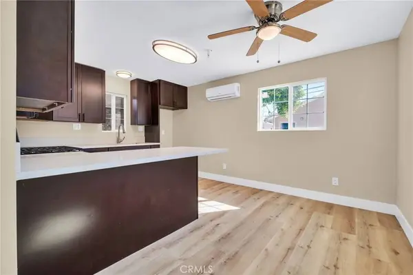 1976 Olive #A, Long Beach, CA 90806