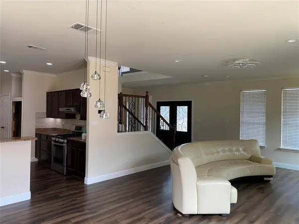 400 S Jefferson Street S, Irving, TX 75060