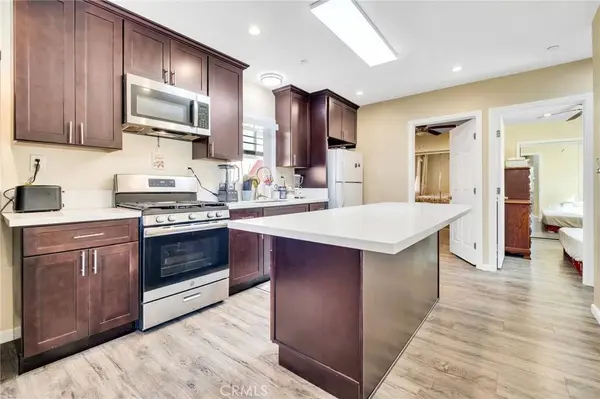 1972 Olive, Long Beach, CA 90806