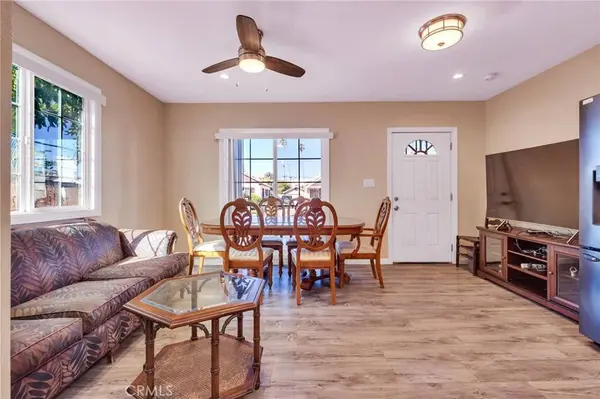 1972 Olive, Long Beach, CA 90806