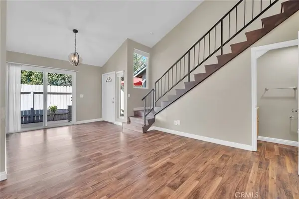 1010 S Victoria AVE, Corona, CA 92879