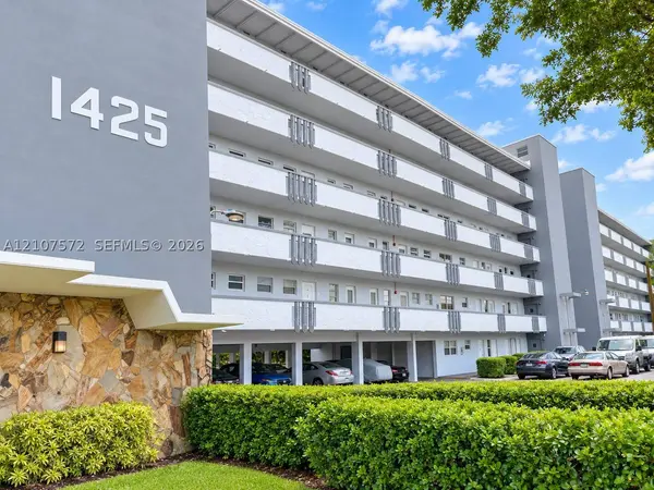 1425 Atlantic Shores Blvd #501, Hallandale Beach, FL 33009