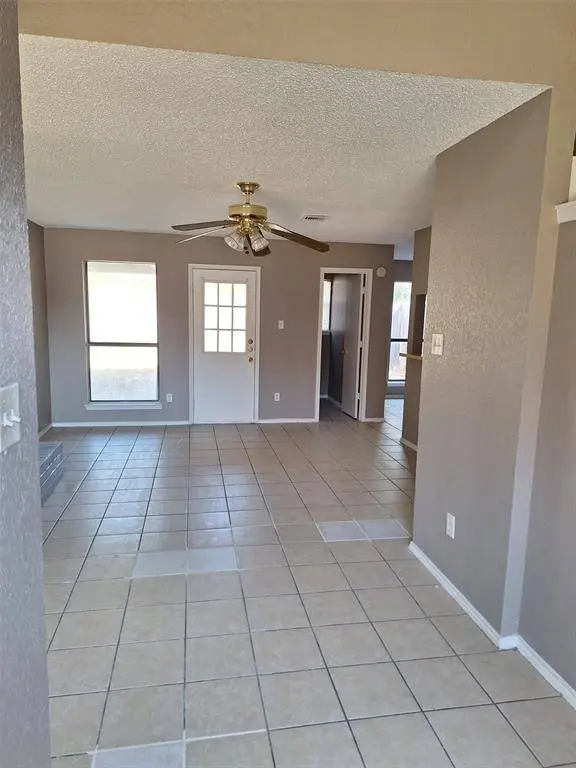 4525 Compass Court, Fort Worth, TX 76135