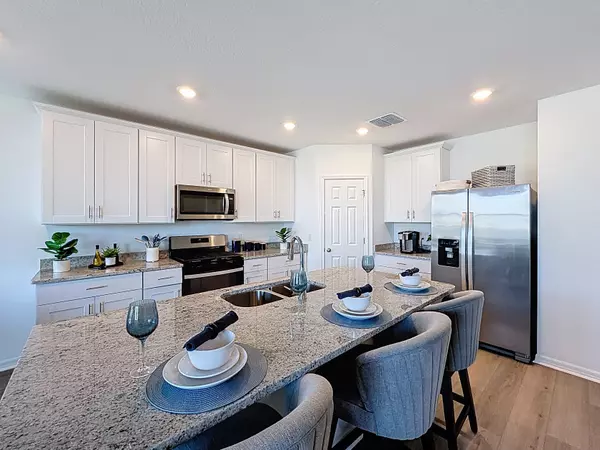 St Cloud, FL 34772-9247,5185 Springrise Dr