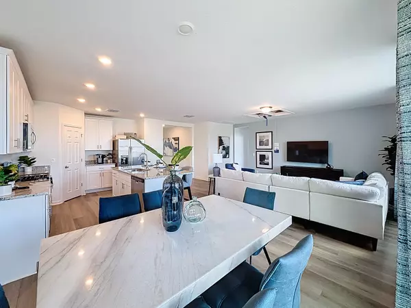 St Cloud, FL 34772-9247,5185 Springrise Dr